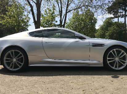 Aston Martin DBS